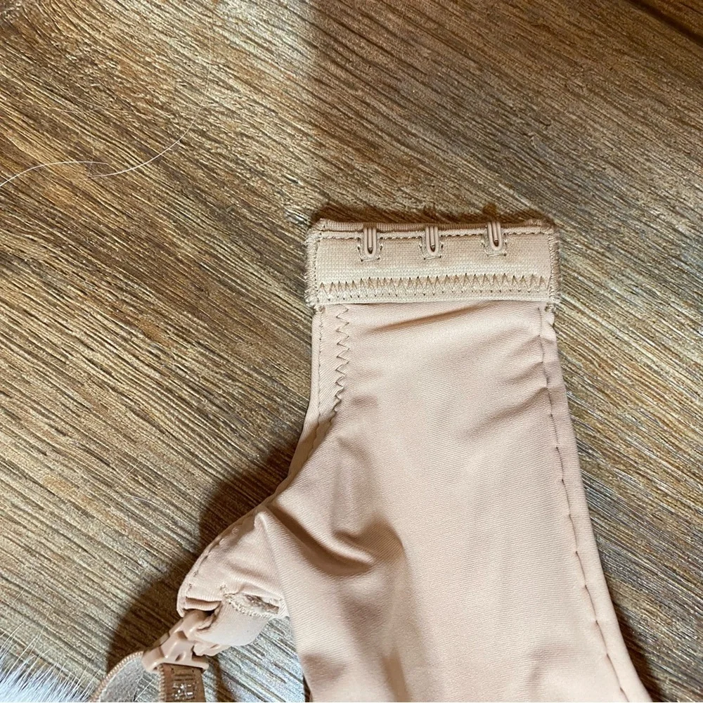 Victoria's Secret Perfect Coverage bra - Picture 5 of 7